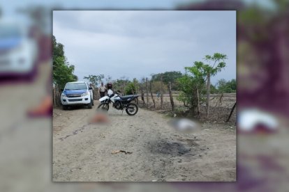 Los cuerpos fueron hallados en una vía que conecta importantes sectores de la zona.