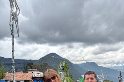 Javier y su familia viajaron a Colombia por las fiestas.