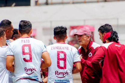 El DT argentino Luis Soler fue clave en el ascenso de Vinotinto.