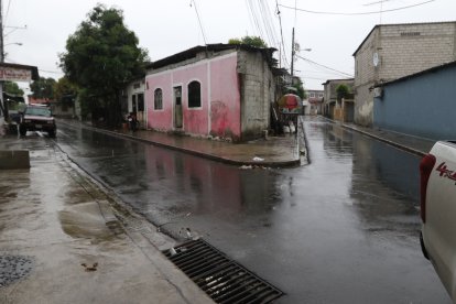Doble crimen en Pascuales adulto y adolescente fueron baneados en Pascuales.