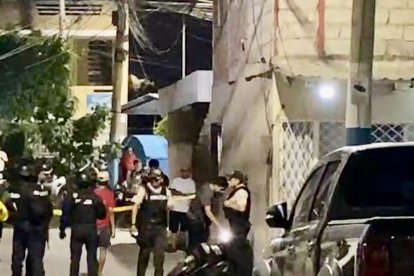 En los ataques cometidos, se utilizaron armas de fuego calibre 9 milímetros, según la policía.