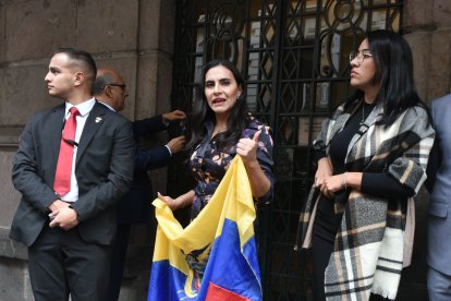 Verónica Abad anunció su posesión como presidenta  y hasta habló de sus planes en el Gobierno.