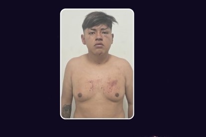 El sospechoso fue arrastrado por los amigos de la víctima hasta el retén policial.