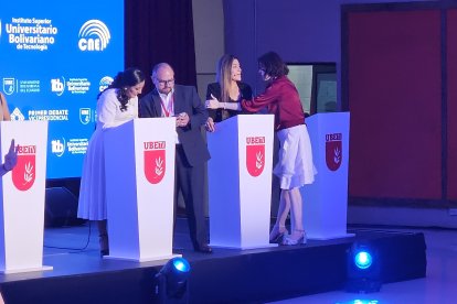 Este domingo 12 de enero de 2025 se verán las caras los aspirantes a la vicepresidencia de Ecuador