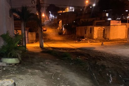 Las calles de la Reinaldo Quiñónez al norte de Guayaquil.