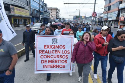 Al menos 150 personas realizaron una marcha por la avenida Maldonado, en el sur de Quito.