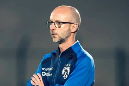 Javier Rabanal tuvo su primer partido en el banquillo de los rayados.