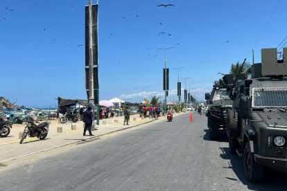 El Ejército usó gas lacrimógeno para dispersar a los manifestantes.