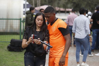 Carlos Gruezo estrenó a finales de 2024 con los albos.