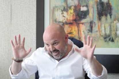 Miguel Ángel Loor utilizó sus redes sociales para comentar el análisis del periodista Carlos Arguello.