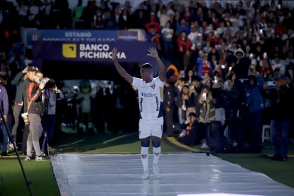 Carlos Gruezo fue la sorpresa de la Noche Blanca. El volante ya lució la ‘piel’ de la U.