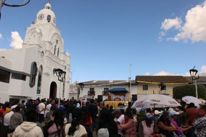 El 12 de enero se realizó la procesión con la imagen de la Purita desde la ciudad de San Gabriel.