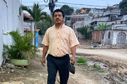 Wimper Sánchez en la Cooperativa Reinaldo Quiñonez.