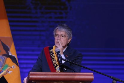 El expresidente Guillermo Lasso justificó su decisión de indultar presos durante su mandato.