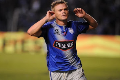 El Tano Nasuti considera que Emelec debería ser protagonista, a pesar del cambio de dirigencia y jugadores.