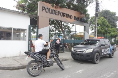 Por aquí ingresaron los victimarios de Kelvin Jamara, en Durán.