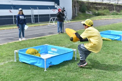 Los pequeños fueron otros de los grandes protagonistas con sus juegos de destrezas.