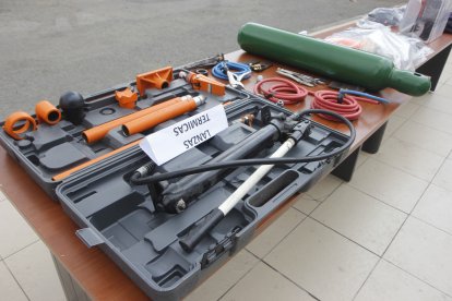 Con lanzas térmicas los delincuentes abrían cajeros automáticos.