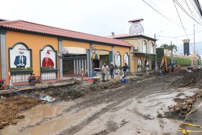 Así se ve el estado de la calle en reparación.