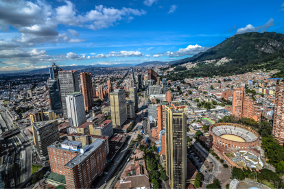 La ciudad de Bogotá alberga la sede del Parlamento Andino.