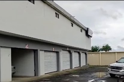 Los cuerpos estaban sobre la cama, en la habitación #3.