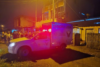 Medicina Legal llegó hasta el lugar del crimen.