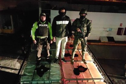 Captura en Mocha: dos sospechosos detenidos con 6.500 galones de diésel robado.