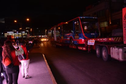 Los quiteños participaron en la llegada de los Trolebuses.