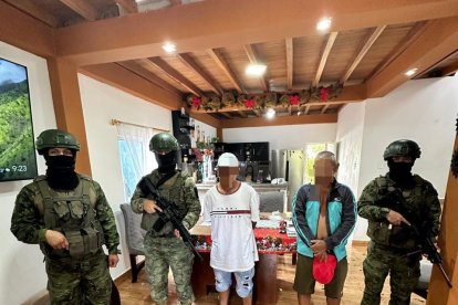 Otras personas, que sería objetivo de intermedio valor también fueron capturadas.