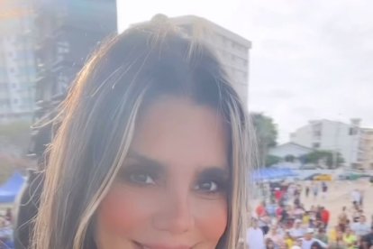 Su esposo no quiere que se opere.