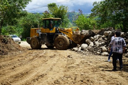 La Prefectura realiza trabajos en el lugar.