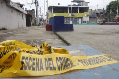 En una cancha de ecuavóley también hubo un hecho armado.