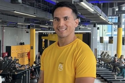Bruce Peña, entrenador en Smart Fit.