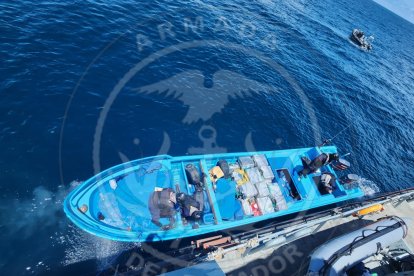 La embarcación fue retenida.