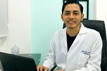 Héctor Chávez, sexólogo.