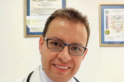 Edison Pazmiño, sexólogo.