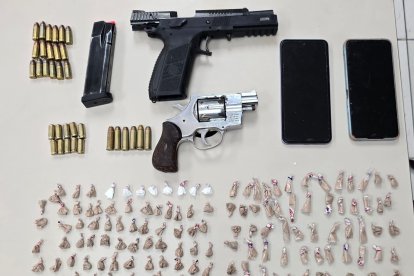 Las evidencias encontradas durante los allanamientos.