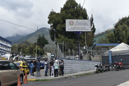 El cadáver fue llevado a la morgue capitalina.