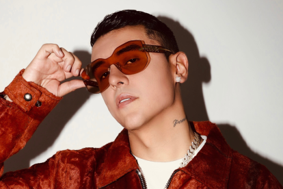 Kevin Rold+an intérprete del género urbano estará visitando el país.