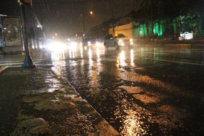 Incesante lluvia en Guayaquil este 21 de febrero.