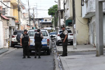 Uno de los efectos de que se otorguen arrestos domiciliarios incorrectamente es que se cuenta con menos policías en las calles.