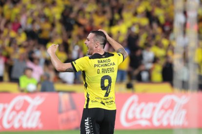 Octavio Riveros puso el gol del empate de Barcelona ante El Nacional.