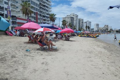 En Salinas tienen programado un desfile artístico-cultural una murga carnavalera, entre otras actividades