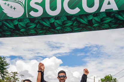 Óscar Patín (i), Daniel Pintado (c) y Jinson Calderón coparon el podio de los 35 km marcha del Nacional del fin de semana en Sucúa,  Morona Santiago.