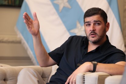 Aquiles Álvarez atendió a este medio en la alcadía de Guayaquil.