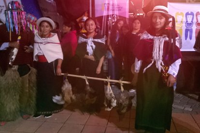 En comunidades de la provincia de Chimborazo viven sus carnavales con tradiciones ancestrales
