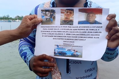 Familiares se presentaron este viernes en la Capitanía de Puerto solicitando ayuda  en las labores de búsqueda.