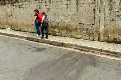 Todavía quedaban rastros del crimen en Bastión Popular.