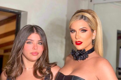 Rafaella es hija de Carolina Jaume.

AG-EXTERNOS