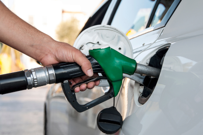 Los nuevos precios de la gasolina estarán vigentes hasta el 11 de abril.